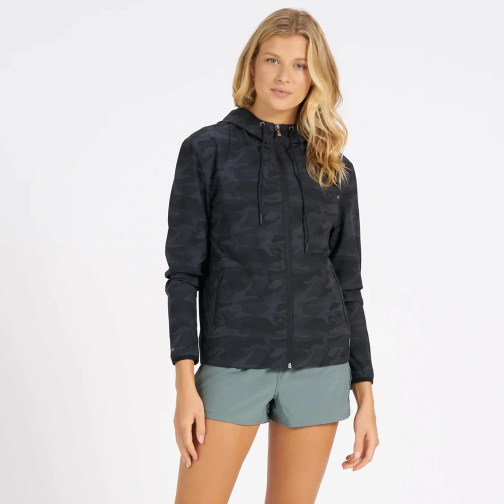 Vuori outdoor trainer shell